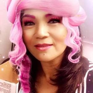 Meet your Posher, Joy